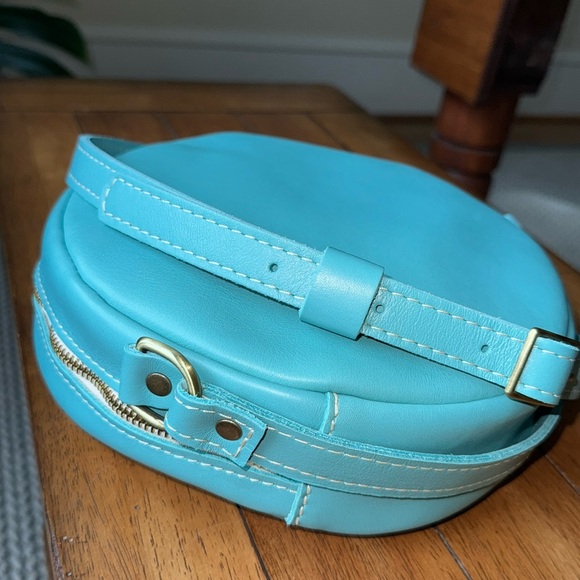 PLG Optical Large Circle crossbody - Picture 4 of 5